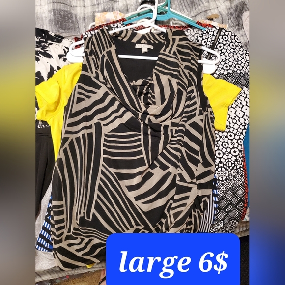 Tops - Picture 9 of 16